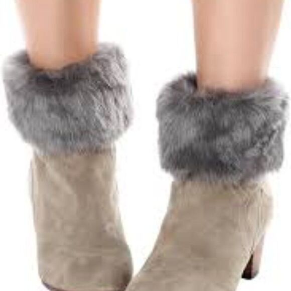 Gray Faux Fur Boot Cuffs , NWOT - Picture 2 of 5